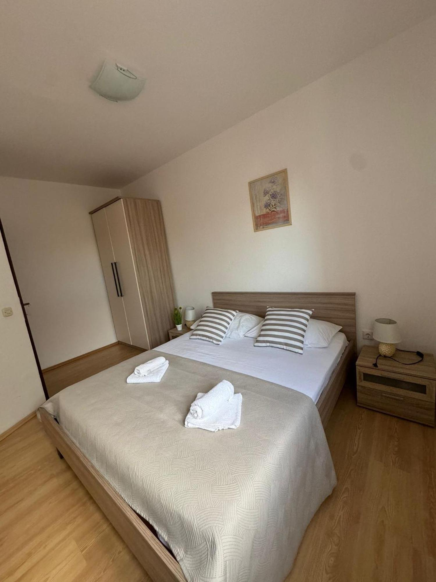 Apartmani "Bodulo" Povljana Exterior foto